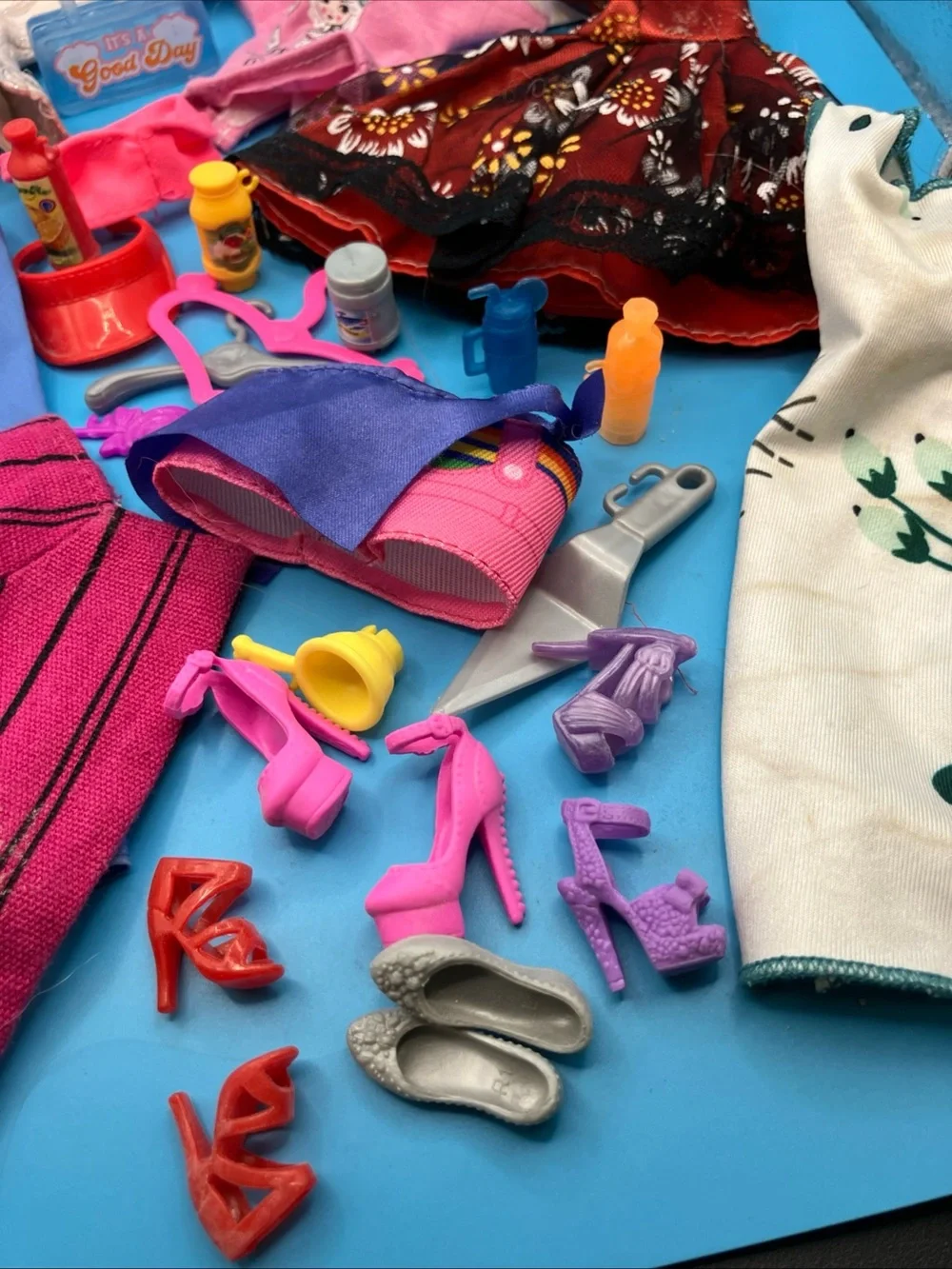 Barbie Clothing & Accessories Lot in Pink, Blue, Purple, Red, White